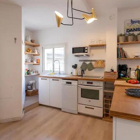 Magnifique Appartement De Charme Avec Vue Sur Le Palais Des Papes A Avignon Wifi Gratuit Exterior foto