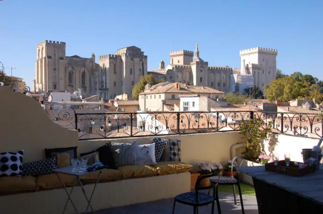 Magnifique Appartement De Charme Avec Vue Sur Le Palais Des Papes A Avignon Wifi Gratuit Exterior foto